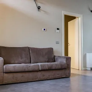 Via Natta - San Siro - 4 People Апартаменты